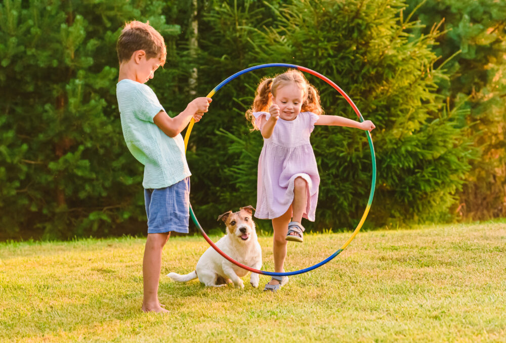 Protecting Tiny Feet and Big Smiles: Lawn Pests and Your Children's Health